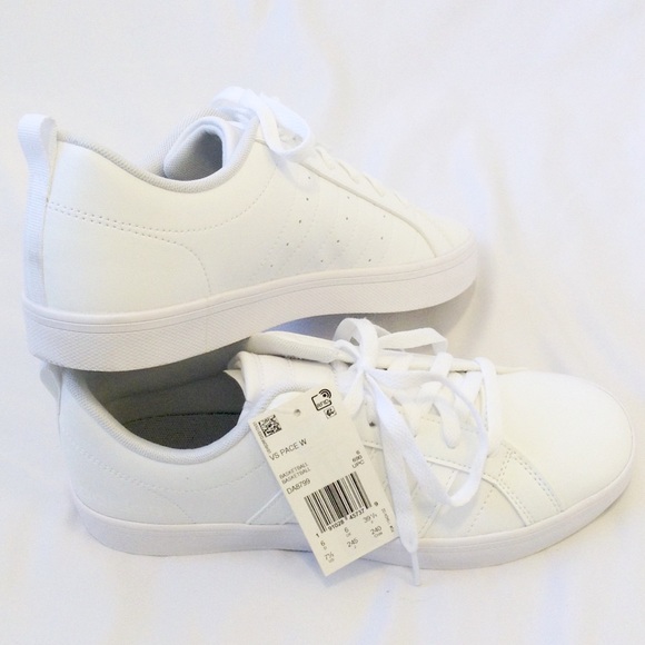 le adidas bianco di moda vs ritmo le donne scarpe nwt poshmark le adidas bianco di moda vs ritmo le donne scarpe nwt poshmark